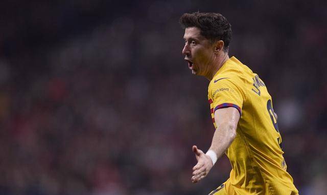 关于加拿大爆冷葡萄牙，莱万三分雨点燃全场的信息