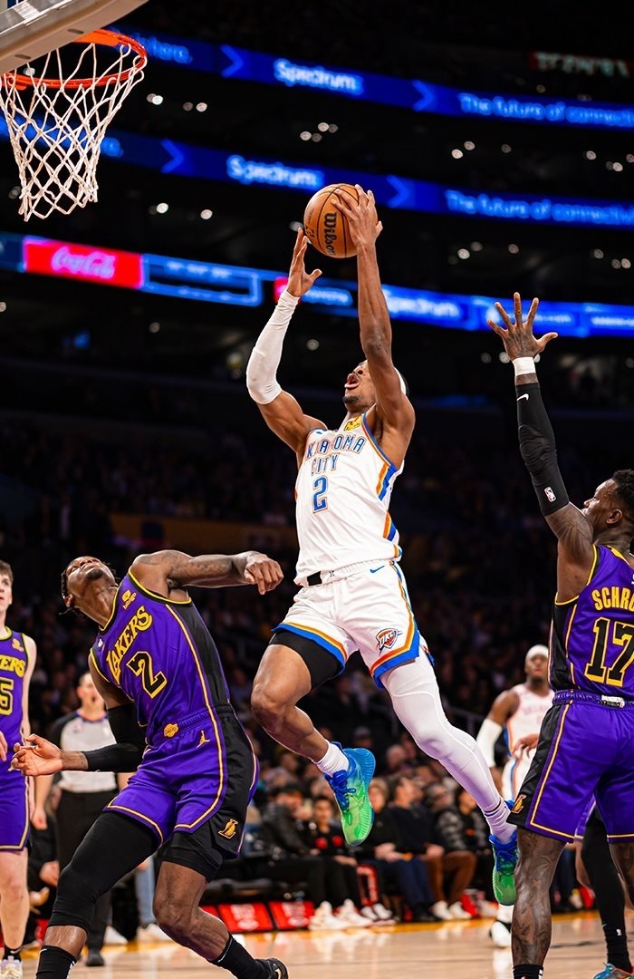 关于AC米兰主场绝杀都灵,取得十五连胜创纪录的信息 关于AC米兰主场绝杀都灵,取得十五连胜创纪录的信息