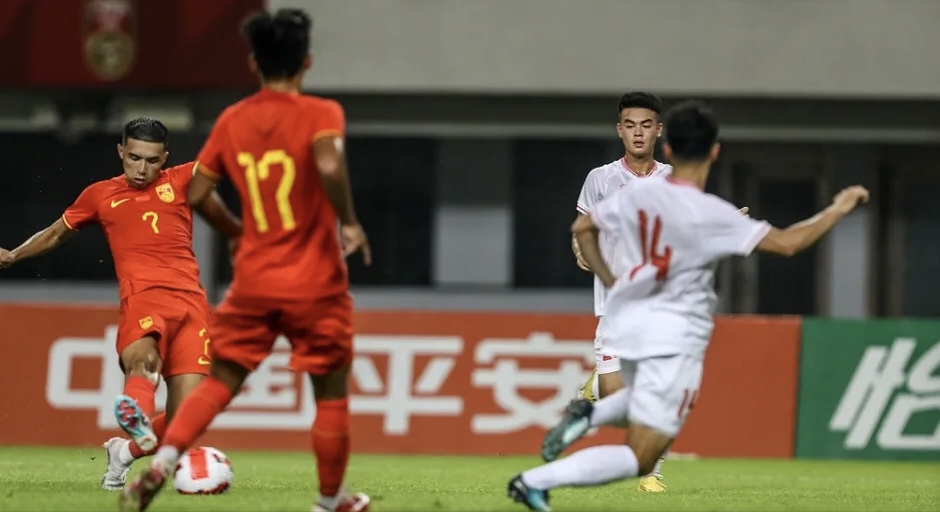 主教练战术妙招，球队反超对手赢得比赛的简单介绍