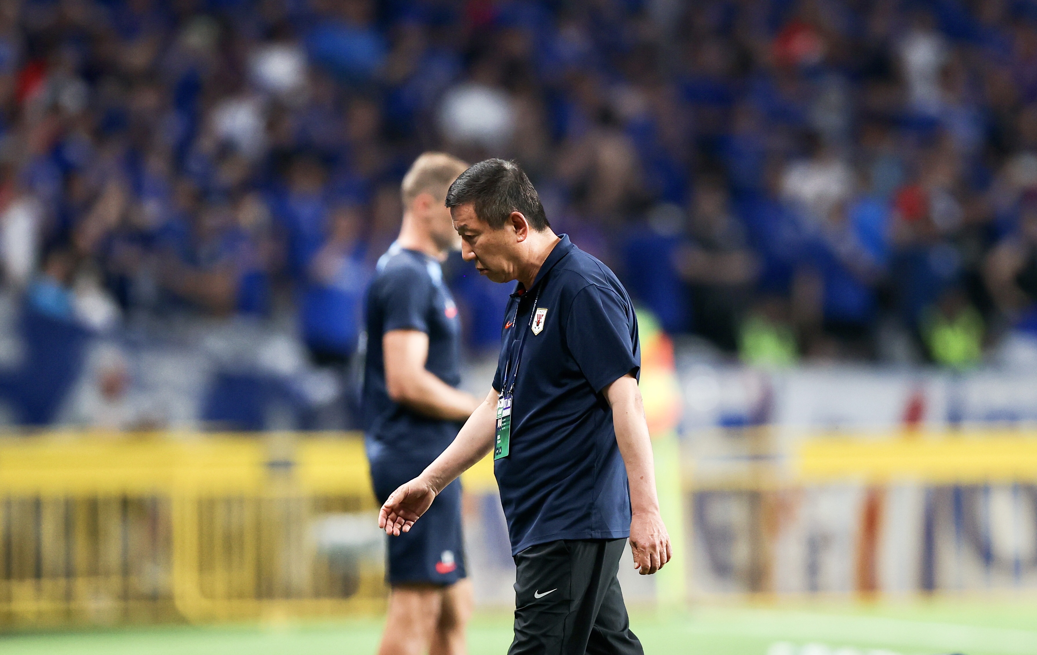 山东泰山不敌上海申花，遭遇两连败的简单介绍