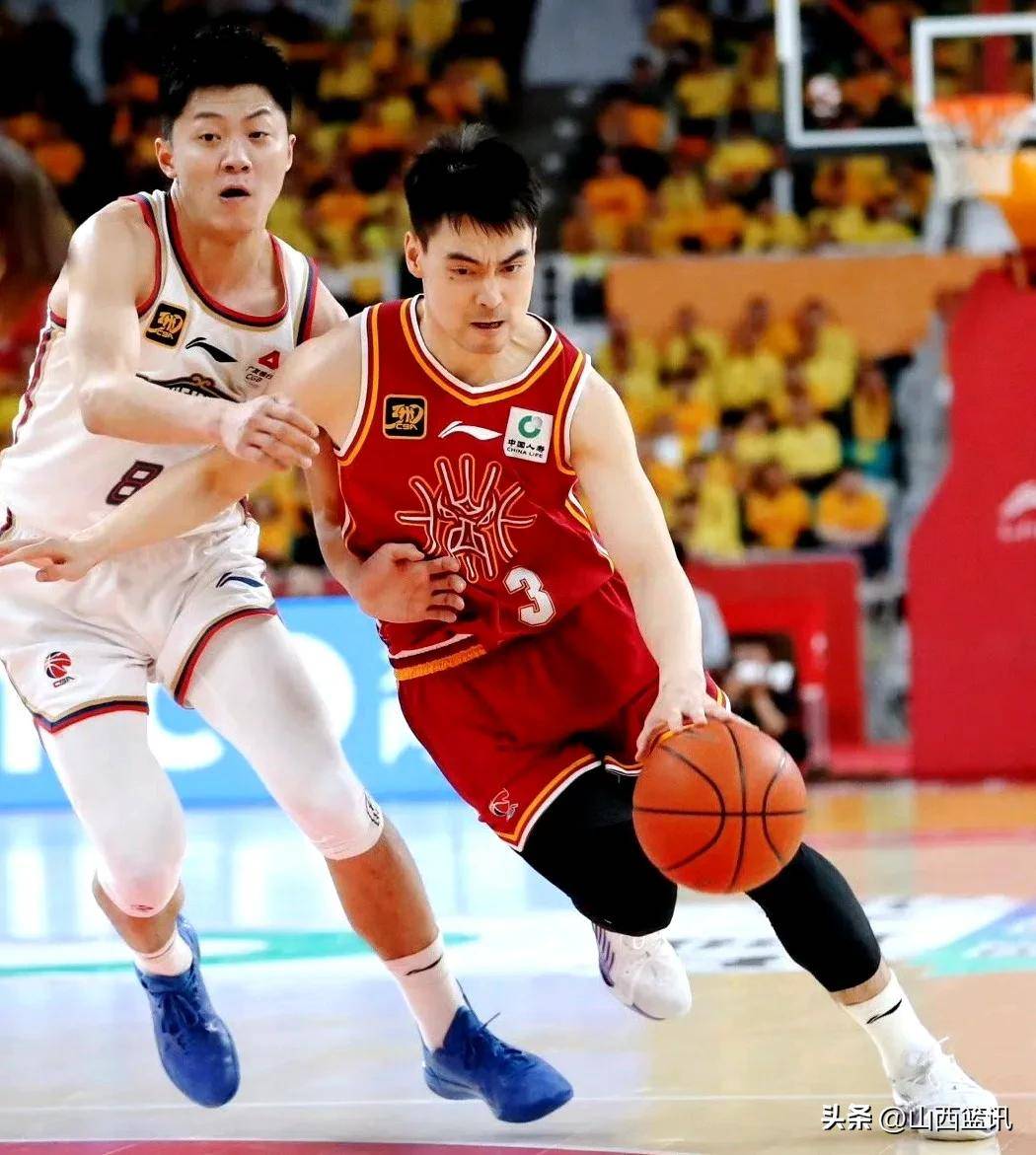 上海男篮迎战广东队，争夺晋级机会的简单介绍