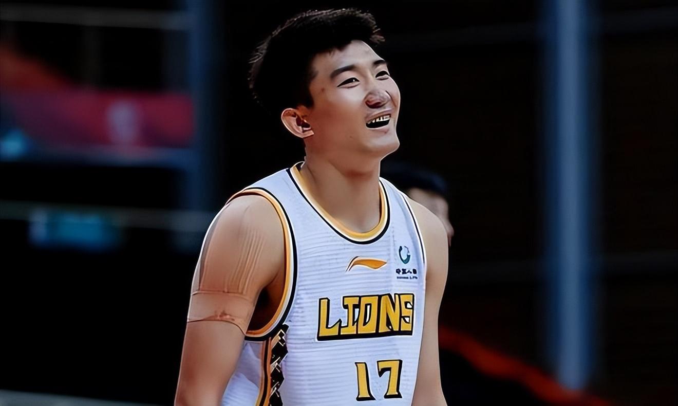 福建队逆转爵士,孙铭徽统治全场的简单介绍 福建队逆转爵士,孙铭徽统治全场的简单介绍