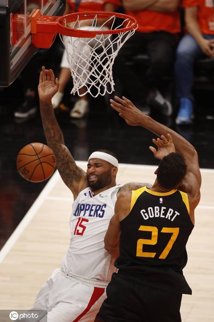 包含爵士绝杀国王，贝弗利统治全场的词条