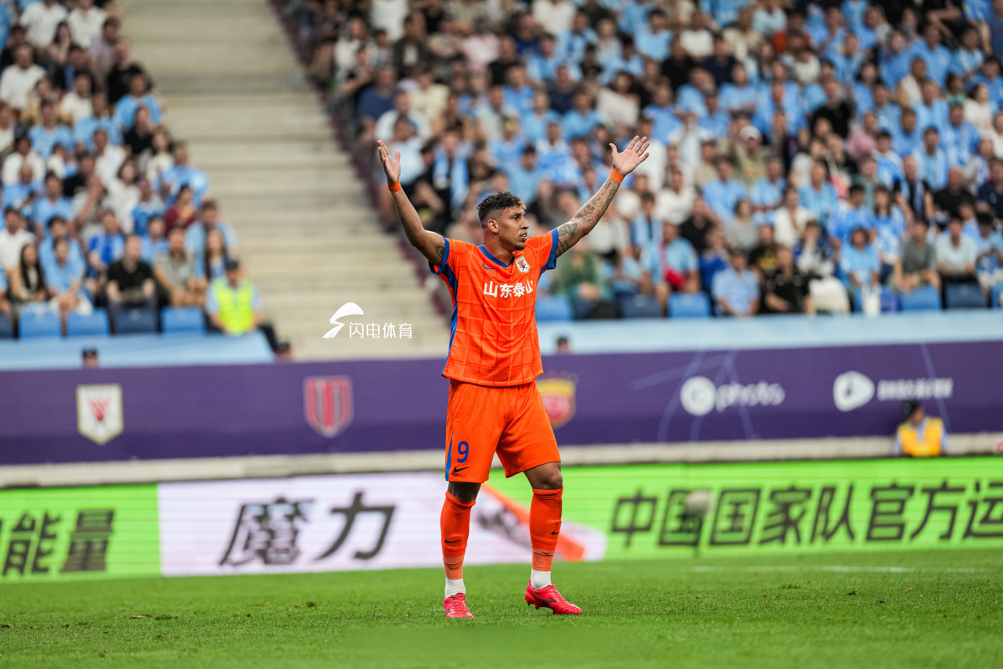 PG电子APP-布雷斯特神勇发挥，德甲斩获重要胜利的简单介绍