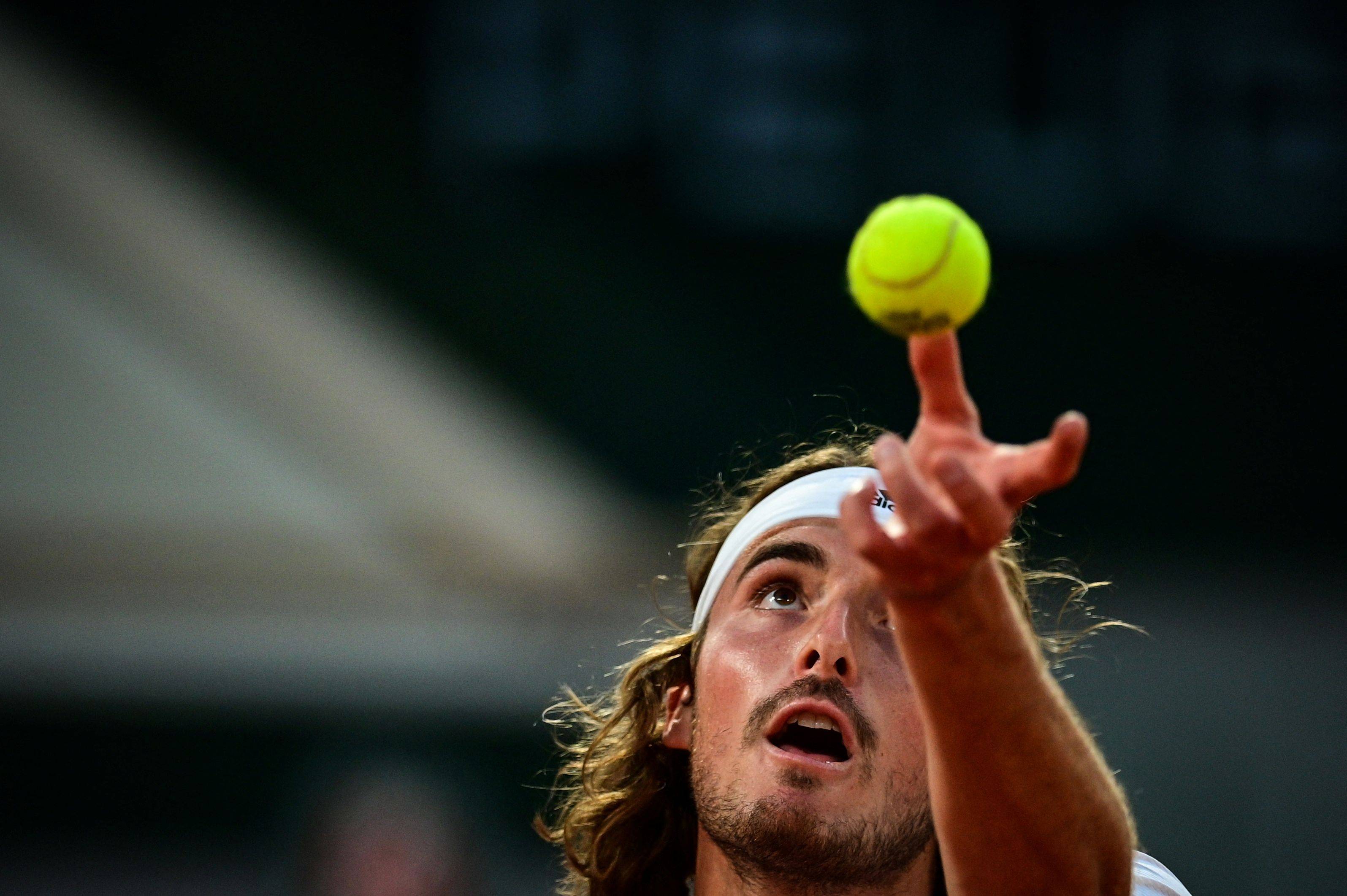 关于法国网球队轻取欧洲网球队，西西帕斯制霸全场的信息