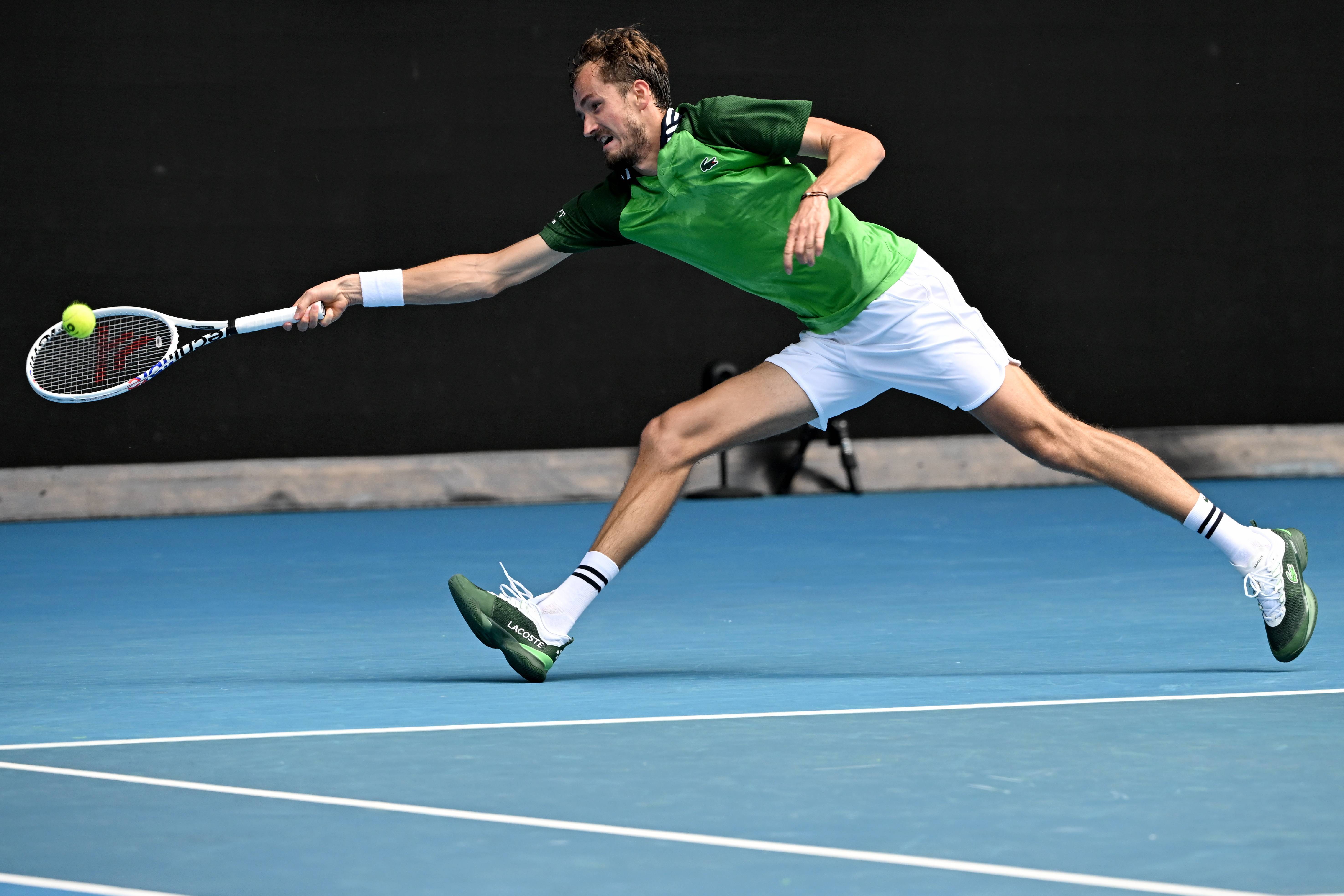 包含澳网完胜年终总决赛,梅德韦杰夫高光表现的词条 包含澳网完胜年终总决赛,梅德韦杰夫高光表现的词条