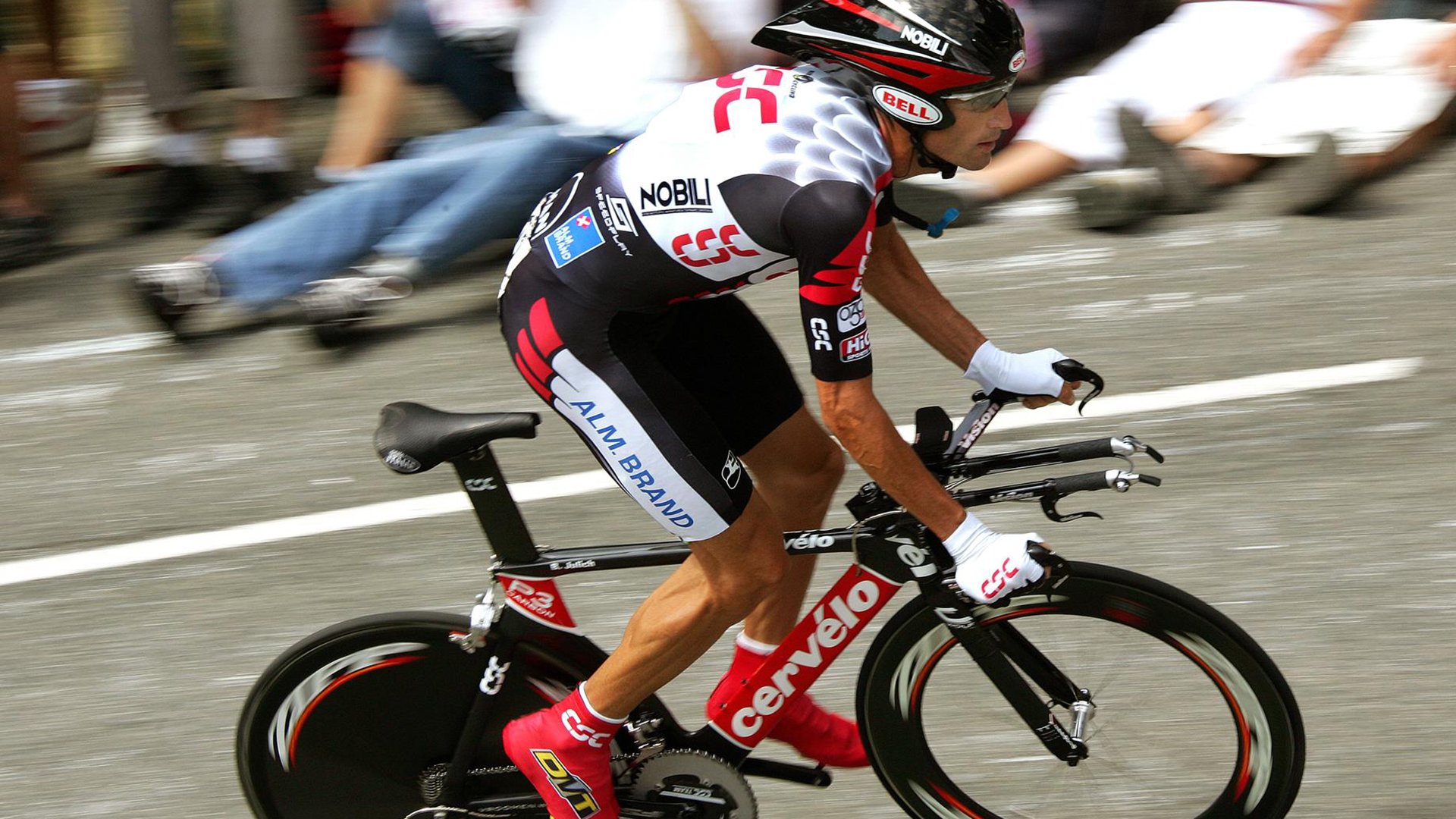 法比尼奥独木成林,秘鲁黑马踏碎莱比锡红牛神话