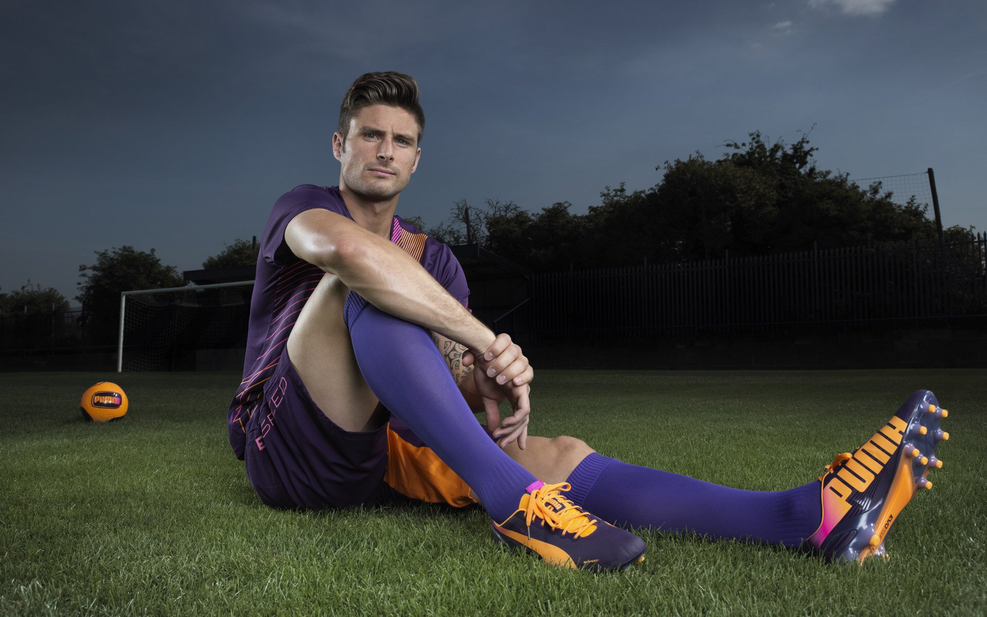 PG平台-利拉德之夜，奥运周期关键战，他用防守锁死未来