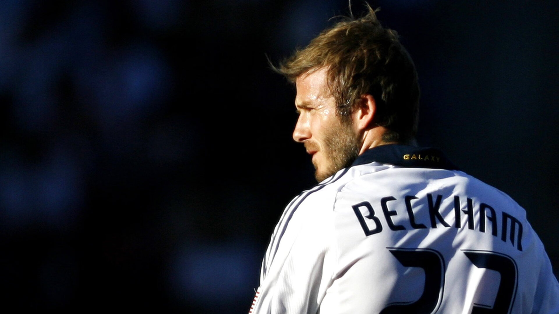 马刺争冠战惊险胜出黄蜂，福克斯关键时刻化身关键先生